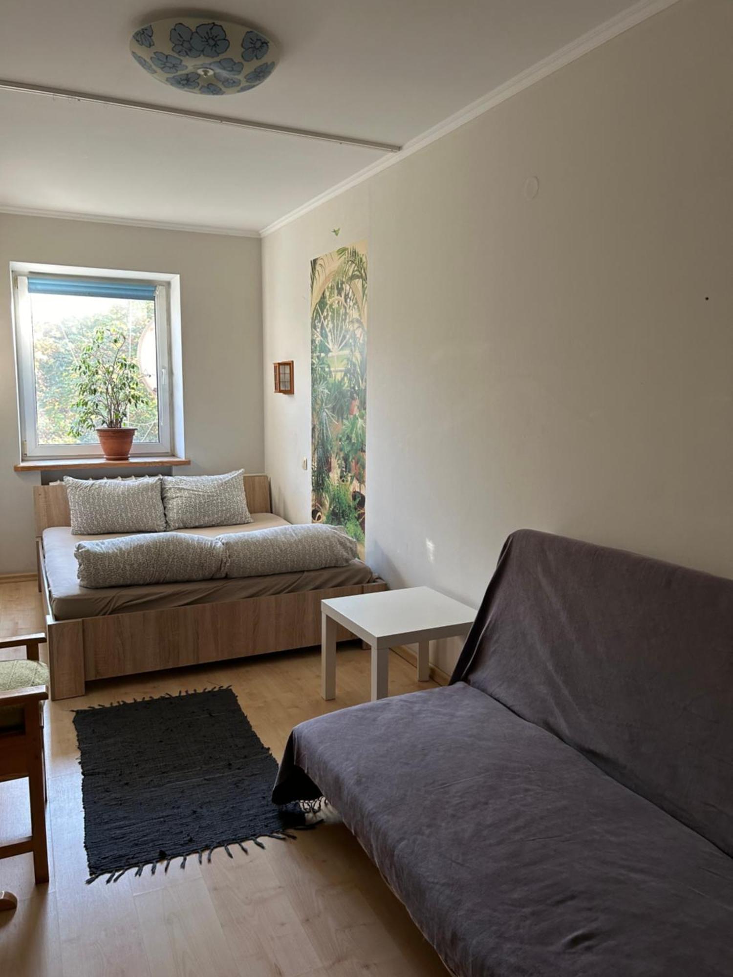 Three Bedroom Stepana Bandery Street Rivne Exterior photo